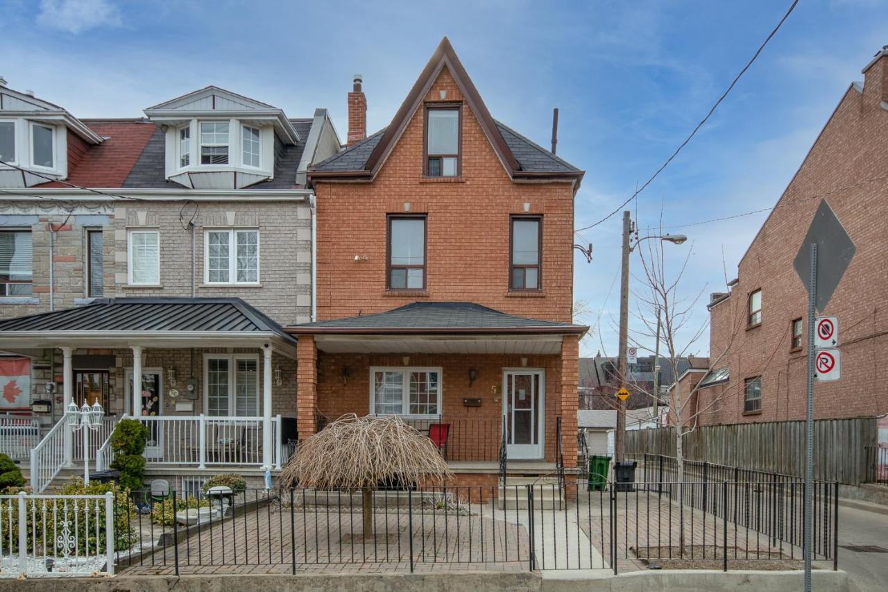 Very Cozy & Comfortable In Downtown Toronto Great Value! Daire Dış mekan fotoğraf