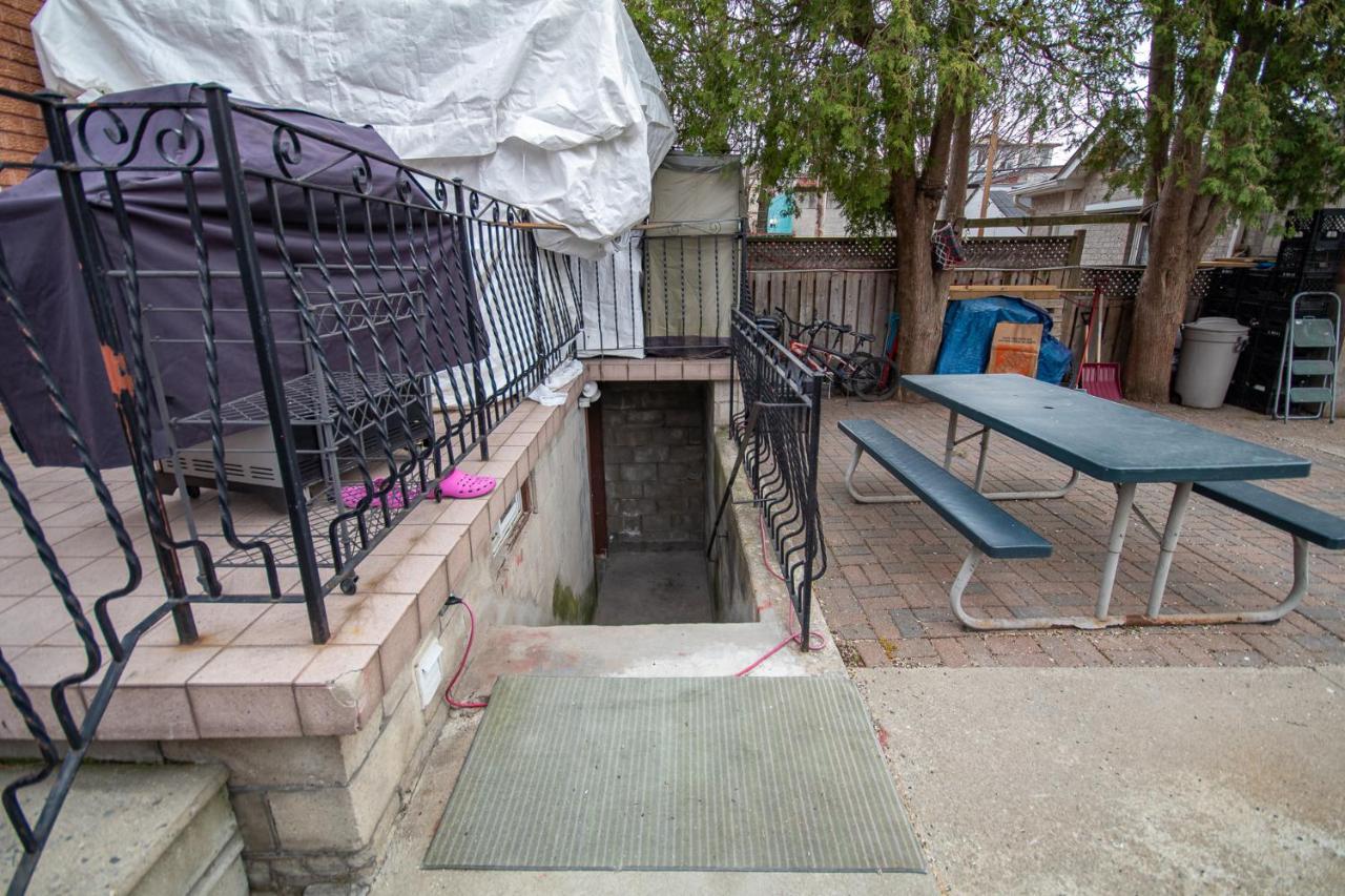 Very Cozy & Comfortable In Downtown Toronto Great Value! Daire Dış mekan fotoğraf